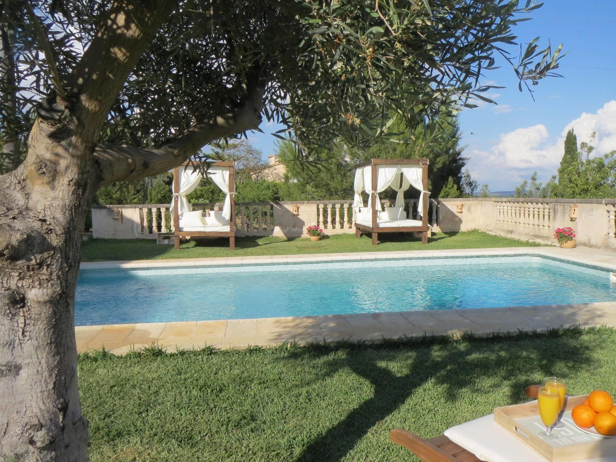 Séjour à la ferme Agroturismo Son Bauzanet (adults Only) Establiments